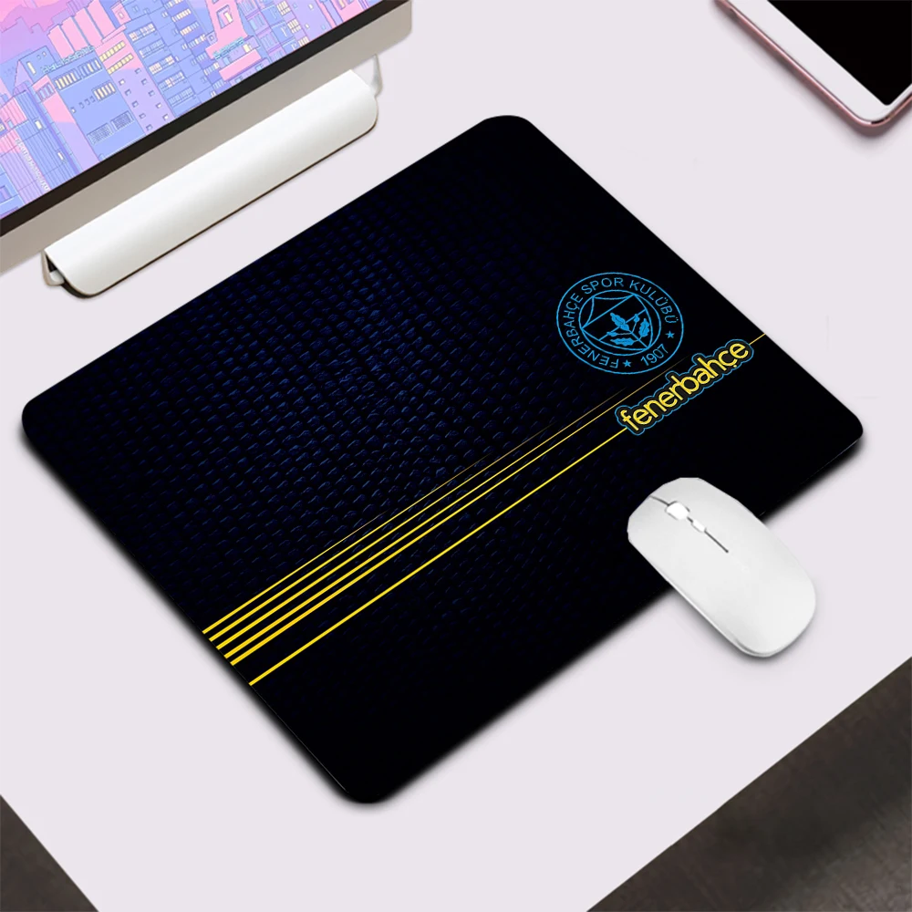 Fenerbahce SK Small Gaming Mouse Pad Computer Office Mousepad Keyboard Pad Desk Mat PC Gamer Mouse Mat Silicone Laptop Mausepad