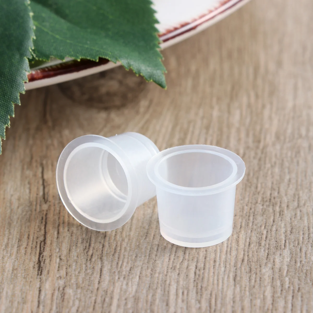 

100pcs Ink Caps Disposable Clear Cups For Tattoo Pigment Permanent Eyelash Makeup Eyebrow Kits Supplies 15Mm Size L White