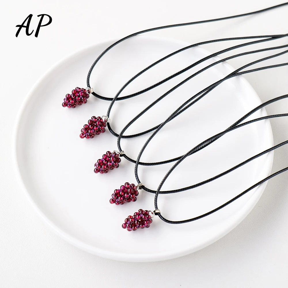 1pc Natural Crystal Wine-red Garnet Pendant Small Grape Shape Handmade Necklace Ornaments Lady Gift