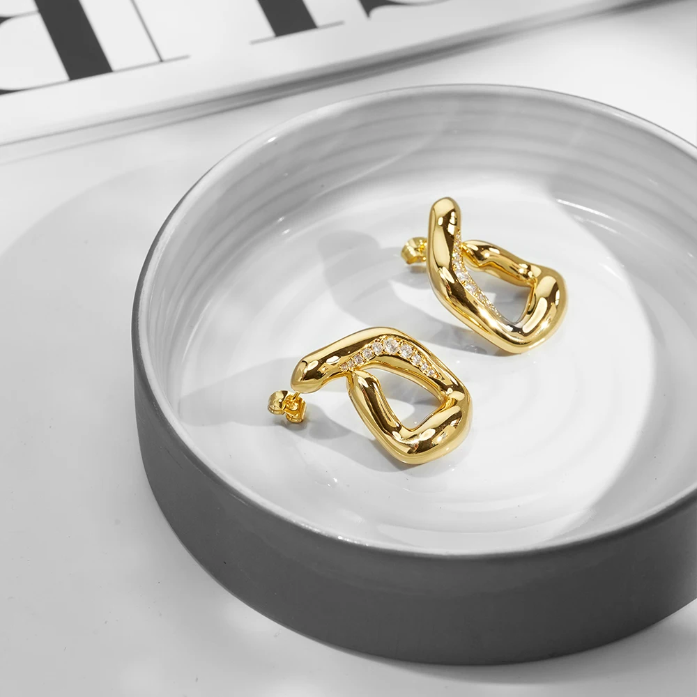

ENFASHION Aretes G Shape Stud Earrings With Zircon For Women's 18K Gold Plated In Earings Fashion Hight Street Jewelry E241643
