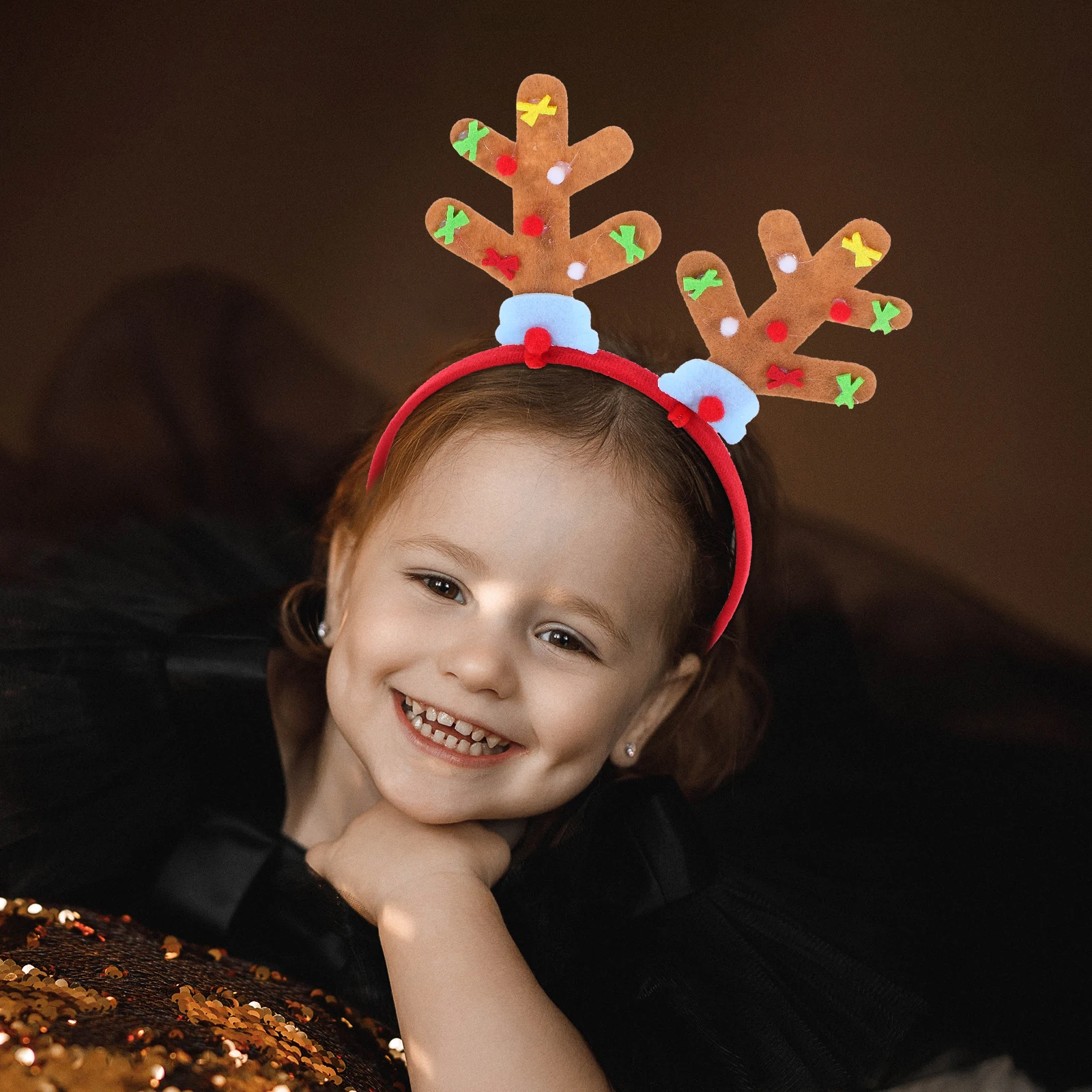 

5Pcs Glow in The Dark Christmas Headbands Reindeer Antlers Snowflake Light Up Holiday Party Supplies Xmas Hair Accessories