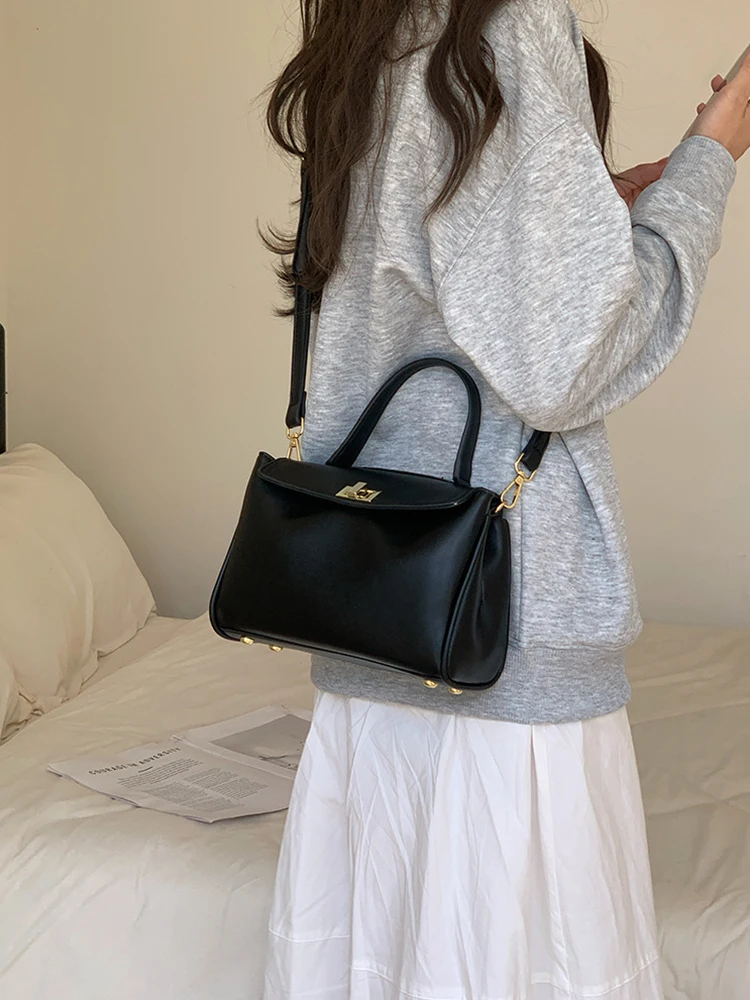 Thumbnail 4 - #72 Latest Square Bags Offers