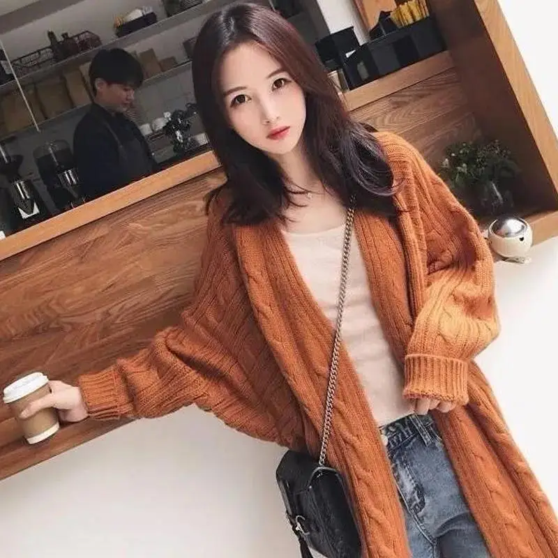 2023 Tops New Thickened Core Yarn Sweater Coat Women Autumn Winter Loose Crop Cardigan Twist Mid-length Knitted Cardigan