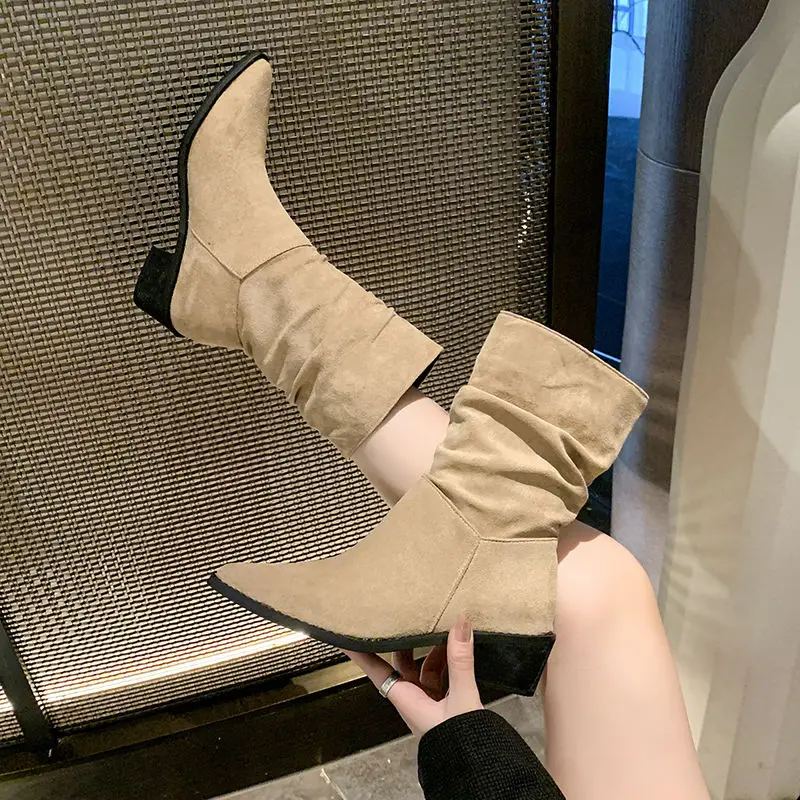 

Женские полувысокие сапоги на среднем каблуке с острым носком, весенне-осенние готические женские туфли до середины икры, шикарные и элегантные трендовые ботинки 2024, распродажа