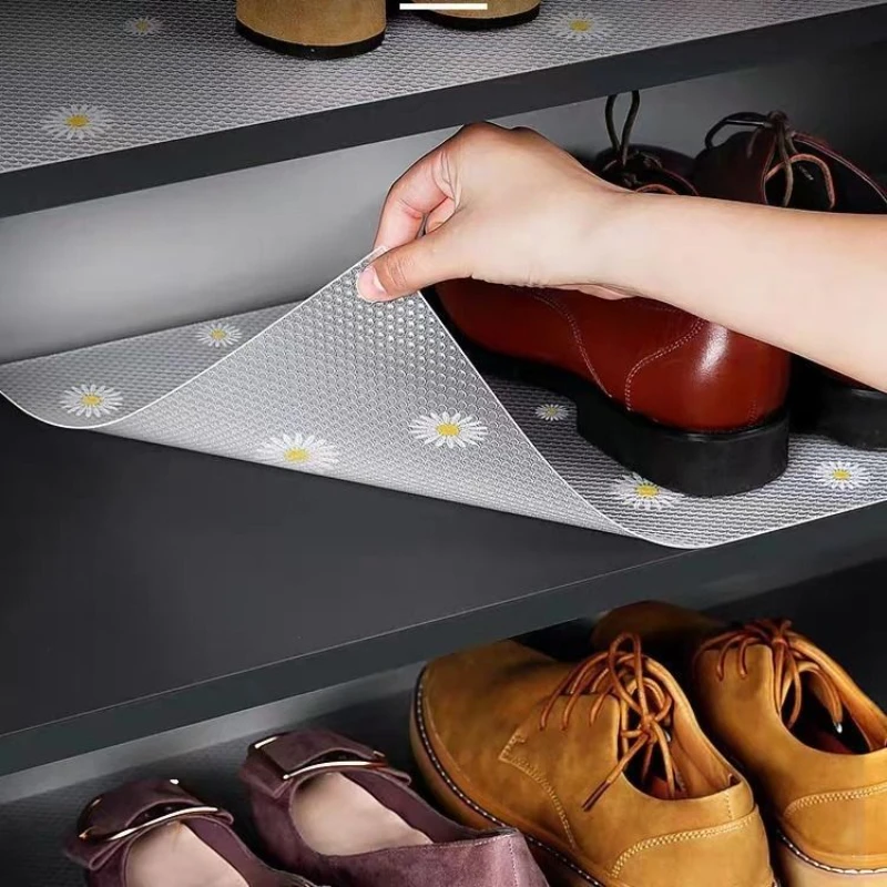 Picture 5: 1 Roll Daisy EVA Waterproof Fridge Pad Thickened Moisture-proof Anti Oil Kitchen Cupboard Mat Environmentally Shelf Drawer Liner