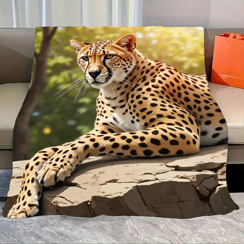 

1pc Flannel Blanket Safari Style Cheetah Print Fleece Blanket for Cozy Living Room Decor