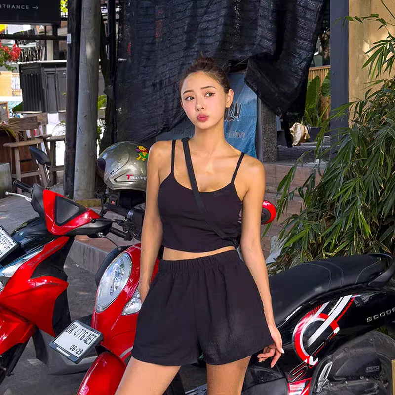 

Retro Color Women's Bikini Tee-piece Set Sexy Spicy Girl Pure Desire Beach Vaion Thermal Wear Nylon Material