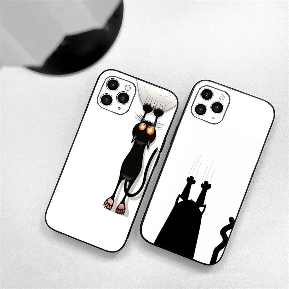 

Cat Holding On Phone Case For Iphone 16 15 11 13 14 Pro Max 7 8 Plus X Xr Xs Max 12mini Cover Case