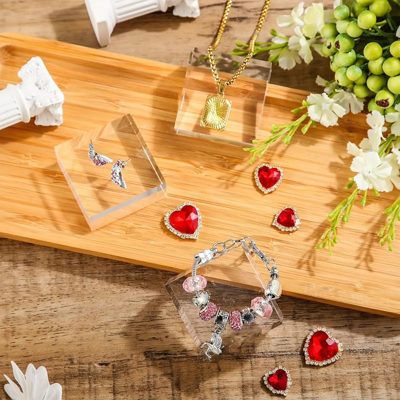 

3Pcs Acrylic Square Display Block Clear Polished Lucite Cube Acrylic Jewelry Display Stand Ring Showcase Display Holder Base