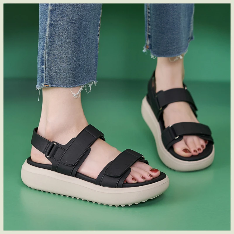 

New Spring Thick-Soled Sandals Comfortable And Casual Wedge Beach Outdoor Sandals Women's Shoes Fashionable Simple Light