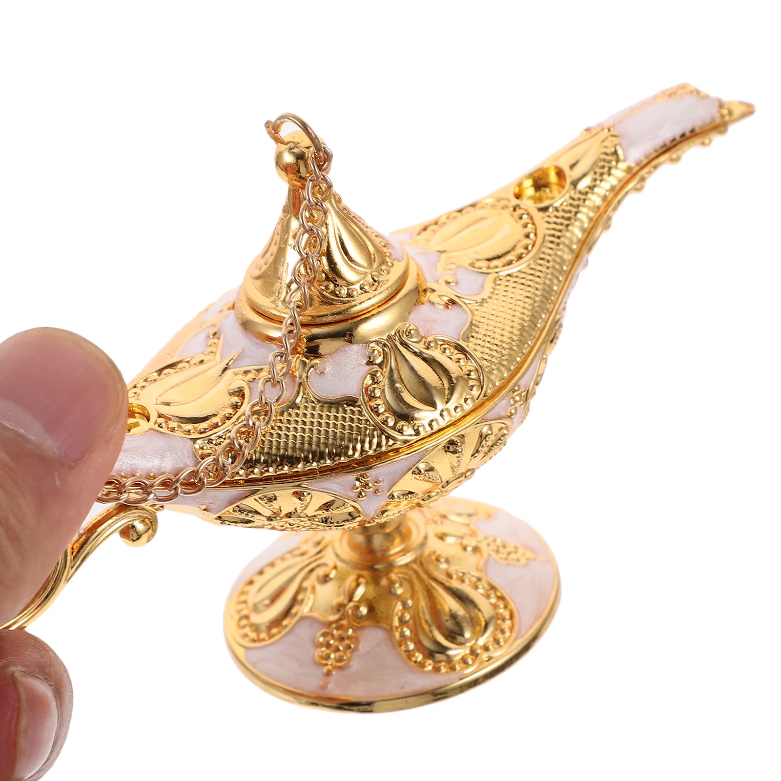 

Luxury Golden Decorative naments Craft Party Charming Desktop Model Vintage Red Small Metal