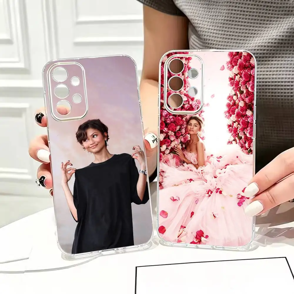 Cool Urban Young Lady Actress Zendaya  Painted Phone Case Transparent TPU For Samsung S22,23,24,25,21,10,9,Ultra,Plus