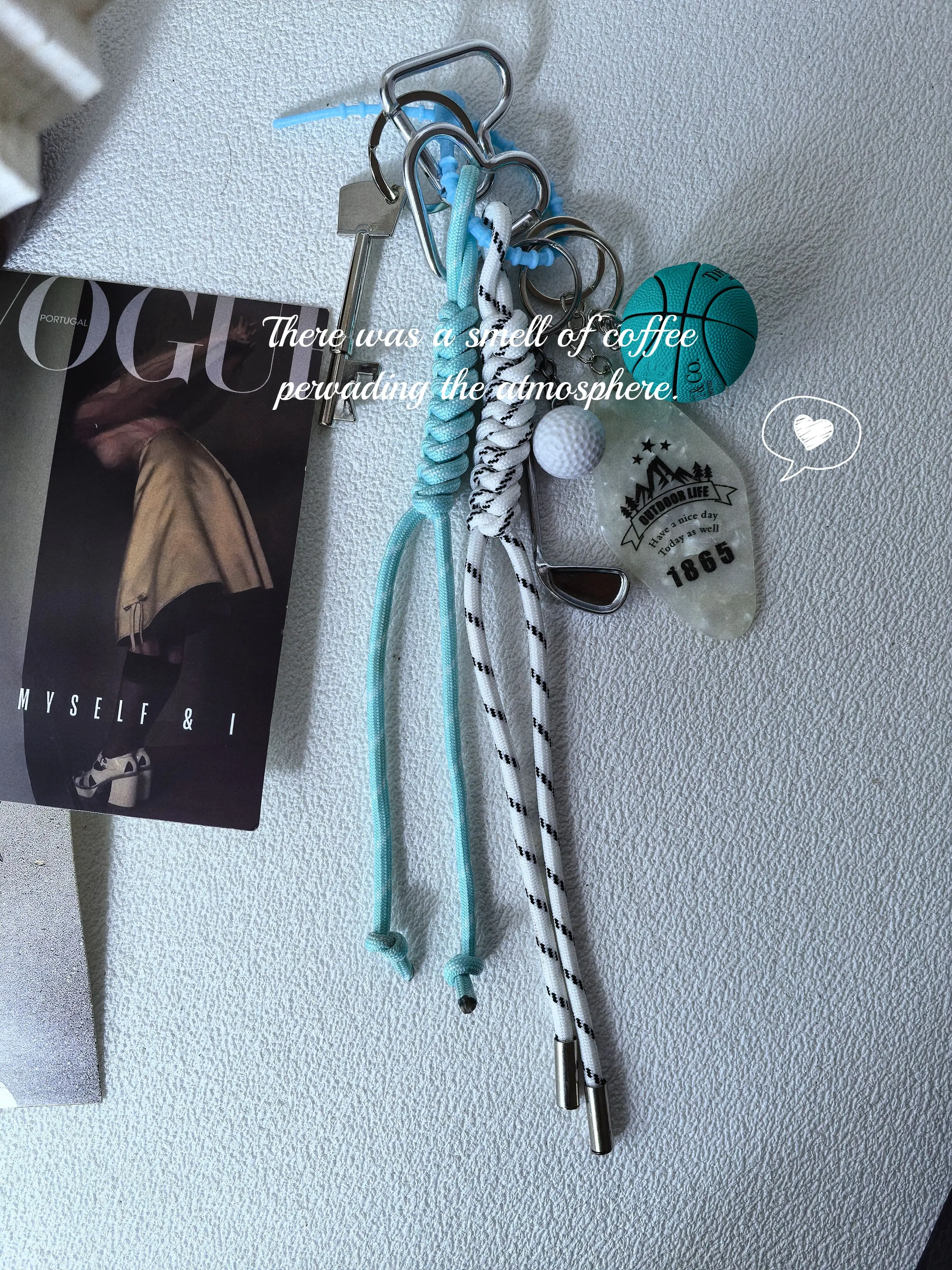 Japanese and Korean Ins niche pendant miu series Tiffany blue rope bag pendant car keychain couple golf pendant