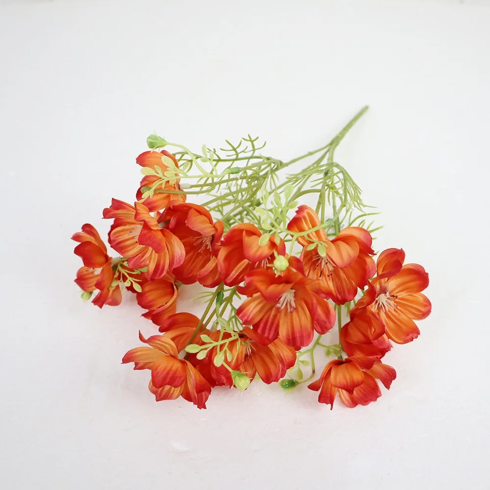 

New Silk Cloth Fake Flower Realistic Soft Flower Bouquet DIY Floral Materials Chrysanthemum Valentine's Day Gift