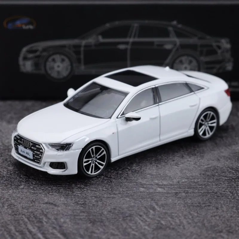 VAV 1/64 AUDI A6L Legering Motorvoertuig Speelgoed Spuitgieten Metaal Model Collectie Jongen Kerstcadeau