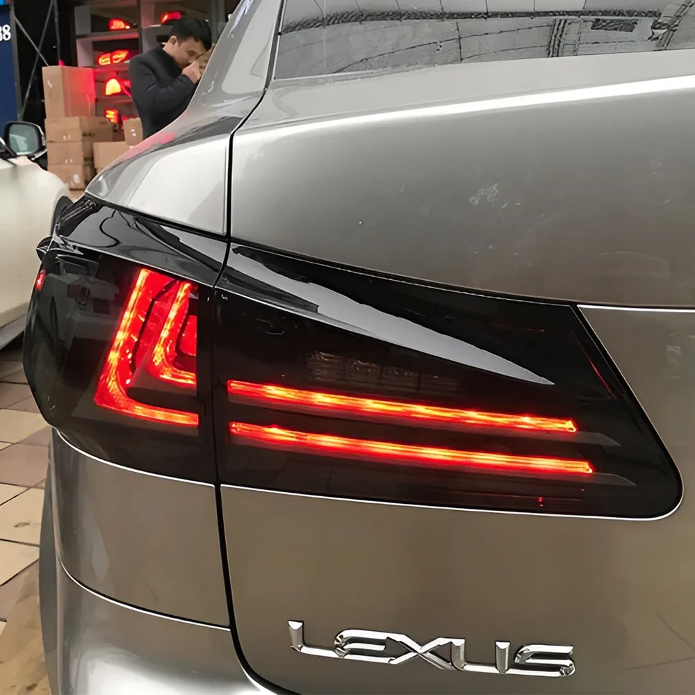 

Car Taillights Assembly for Lexus Is200 Is220 Is250 Is250C Is300H 2006-2012 Led Dynamic Blink Car Taillights Tool Accessories