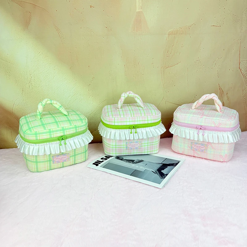 Large capacity bag with lace, rainbow and check patterns for makeup use