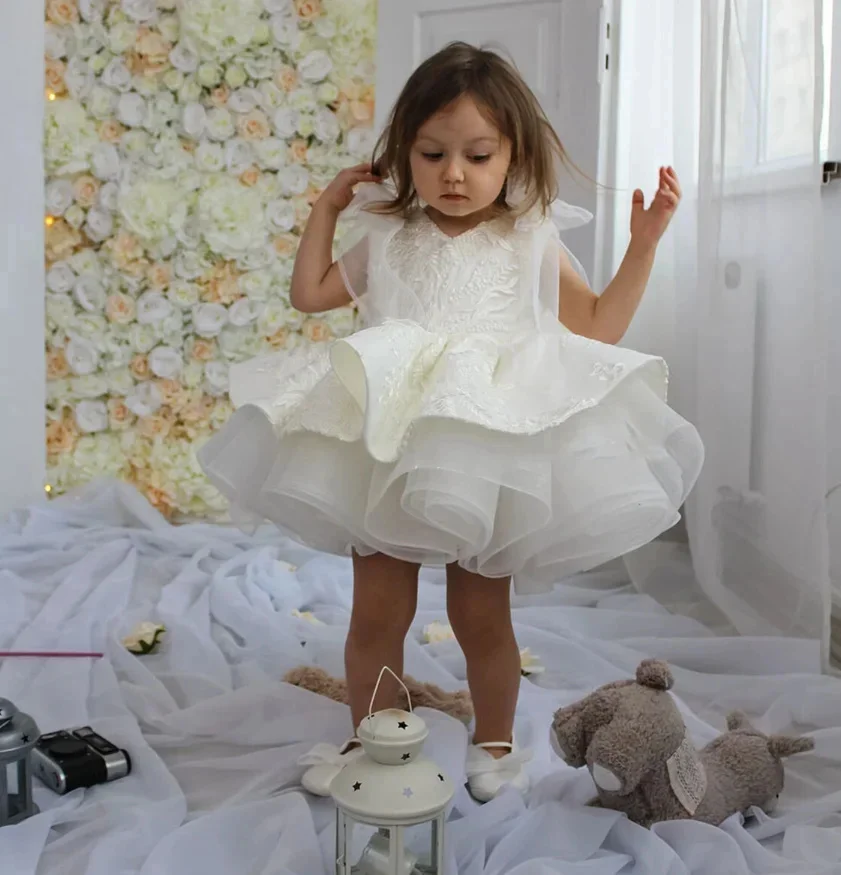 

Lovely Customized Flower Girl Dress For Wedding Sleevless Bow Knee Lenght Kids Birthday Party First Communion Ball Gown