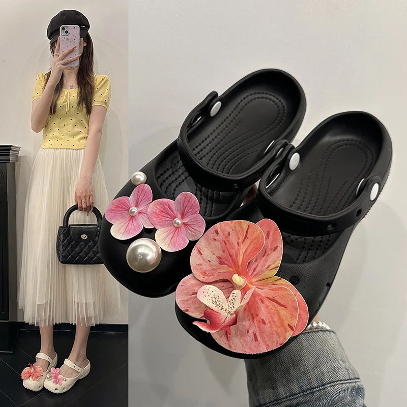 2026 Women's Sandals Three-dimensional Flower Sandals Hole Shoes Slippers Garden Comfortable Breathable and Cute Beach Shoes