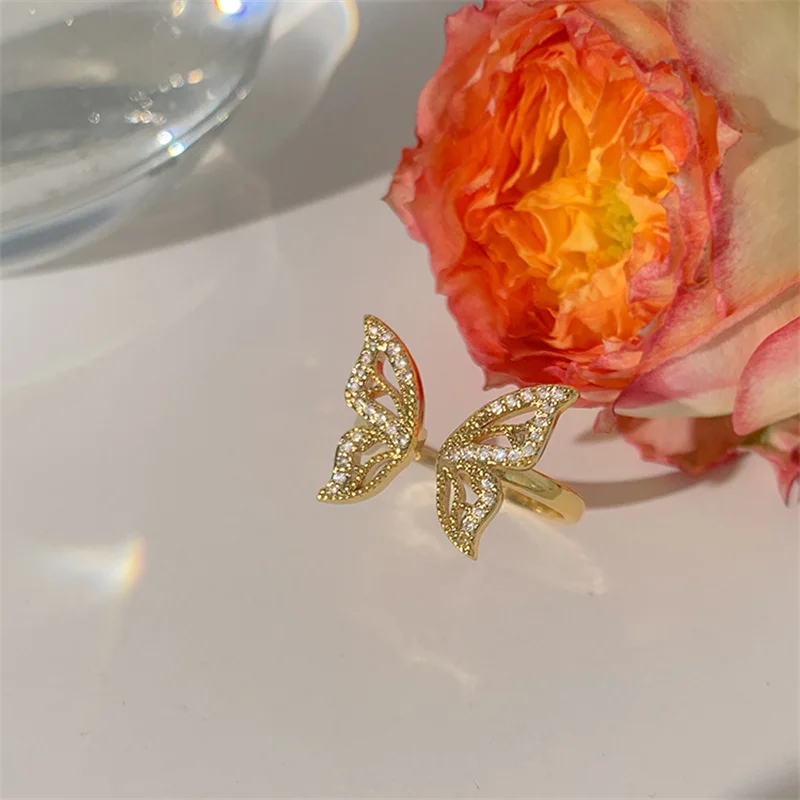 Fashion Butterfly Ring Luxury Shiny Opening Crystal Rings for Women Girls New Design Cocktail Party Jewelry Gift Wholesale