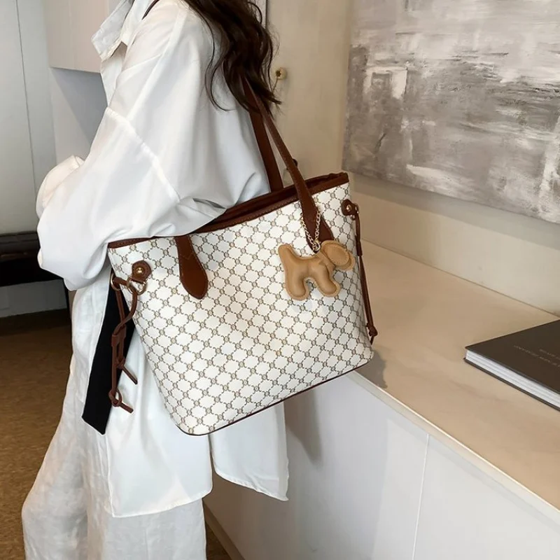 

Luxury Brand Tote Bags Leather Women's Handbag Elegant Crossbody Bag Famous Designer Classic Popular Ladies Stylish