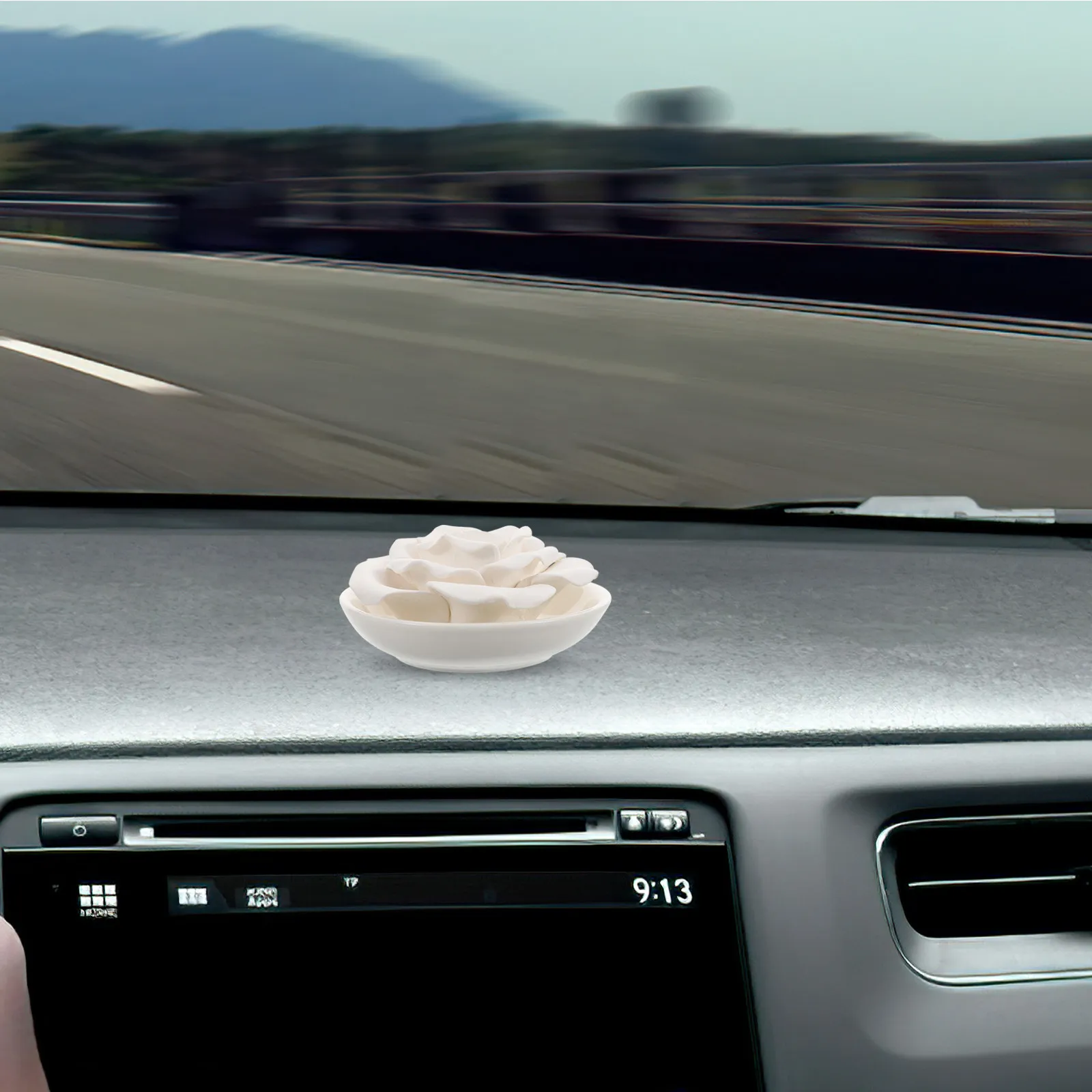 

Portable Essential Oil Diffuser Stone Flower Shape Aromatherapy for Car Bedroom Bathroom Desk Decor Home Scent Enhancer Perfume