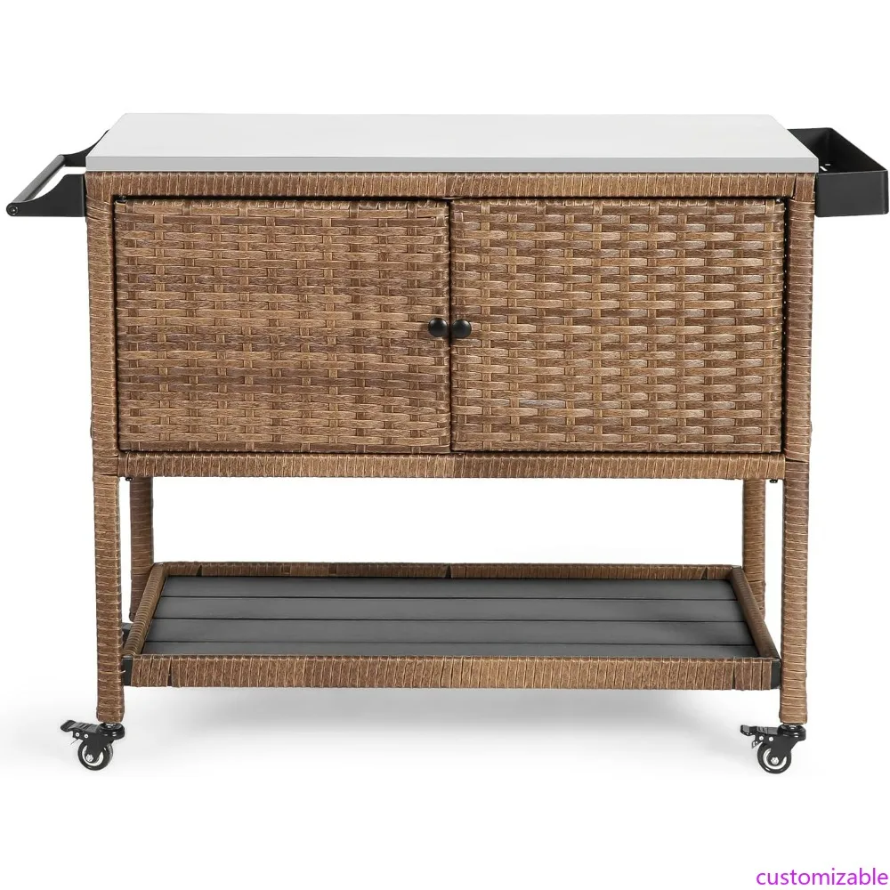 

Кухонный остров из нержавеющей стали на открытом воздухе с плетеной сервировочной барной стойкой, хранилищем и крючками для приготовления барбекю