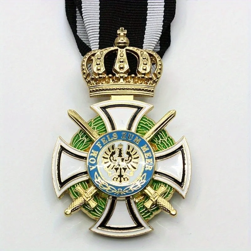 Vintage Alloy Hohenzollern Commander Class Royal Medal, Prussian Badge Replica, Collectible Gift Box Pack