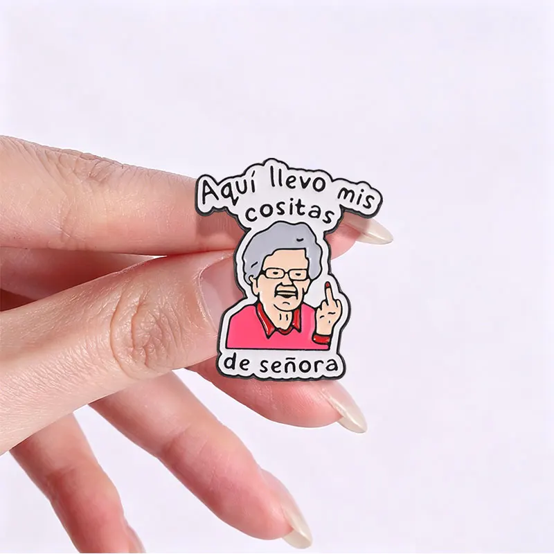 Sassy Spanish Grandma Enamel Badge Rebellious Old Lady Meme Pin Alloy Brooch Lapel Backpack Jewelry Gift