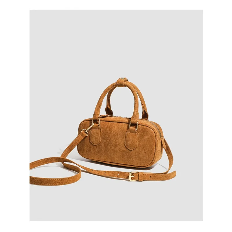 حقيبة بوسطن الجديدة لعام 2025 للنساء، حقيبة كتف كروس من جلد الغزال الصناعي، حقيبة بولينج، حقيبة يد كاجوال للنساء لرحلة التسوق في الخريف والخريف