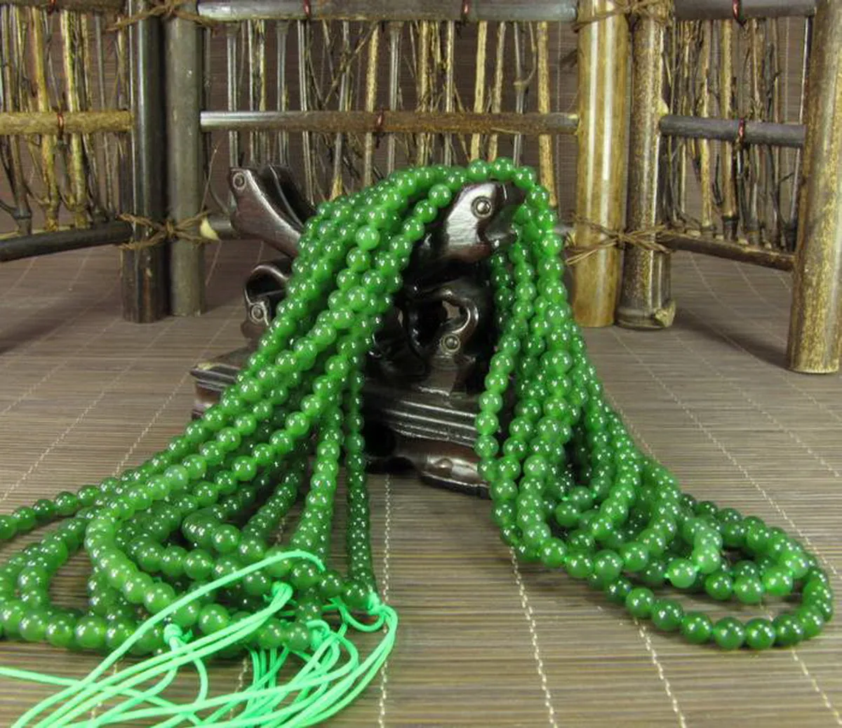 Woman's Jewelry Beautiful Natural Green / White / Blue Jade 8mm Beads Necklace 50 Inch