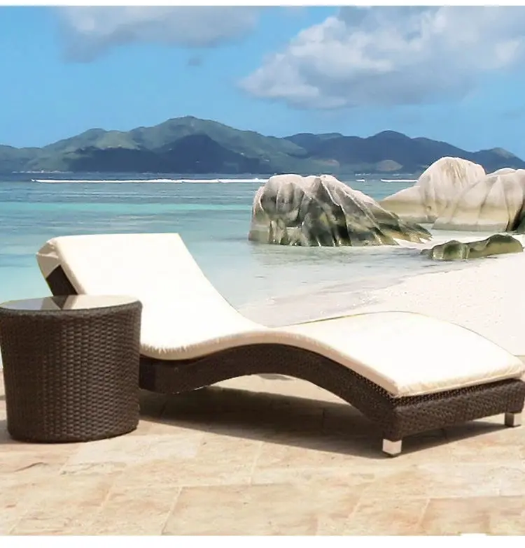 #Outdoor Durable Rattan Chaise Lounge Poolside Patio Furniture Waterproof Sun Lounger for Hotel Villa Garden Beach Factory Direc