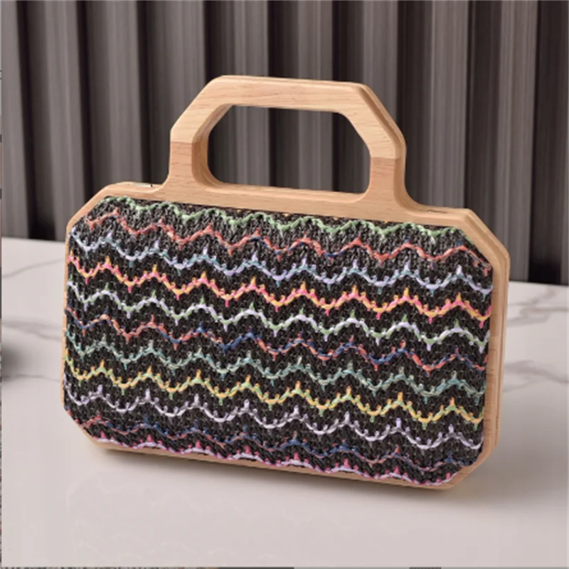 

2025 Straw Evening Bags Bow Wedding Banquet Purse With Chain Mini Wedding Dinner Wallets For Ladies 4 Colors Drop Shipping