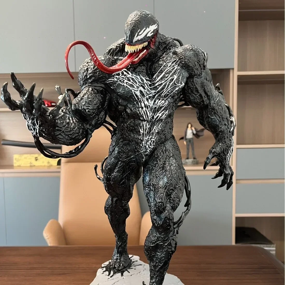 

Marvel 50cm Venom Batman Villain Gk Anime Figures Model Ornaments Oversized Statue Animation Peripherals Collection Of Model T