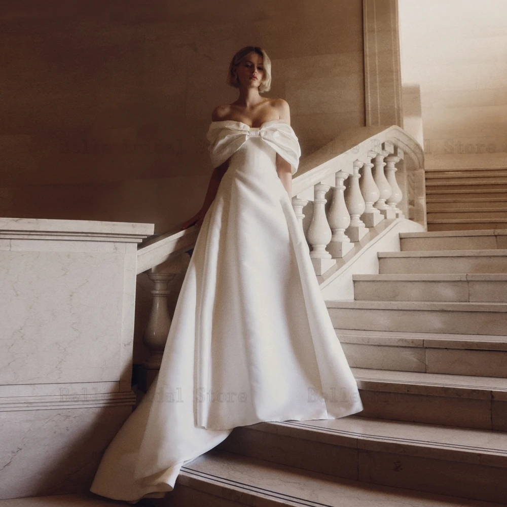 Elegante Off-The-Shoulder Trouwjurken Boothals A-Line Bruidsvolwassenen Plooi Vloerlengte Satijnen Vestidos De Novia 2024