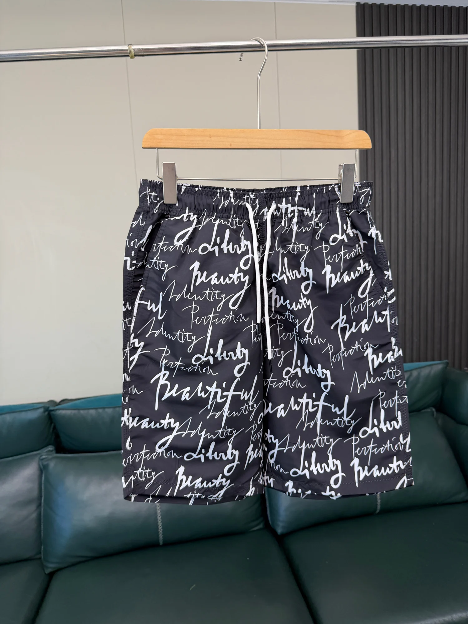 

Trendy Print Elastic Waist Beach Pants Short Shorts Five-Point Pants Summer Casual Loose Fit Youth Daily Wear Comfortable Fabric
