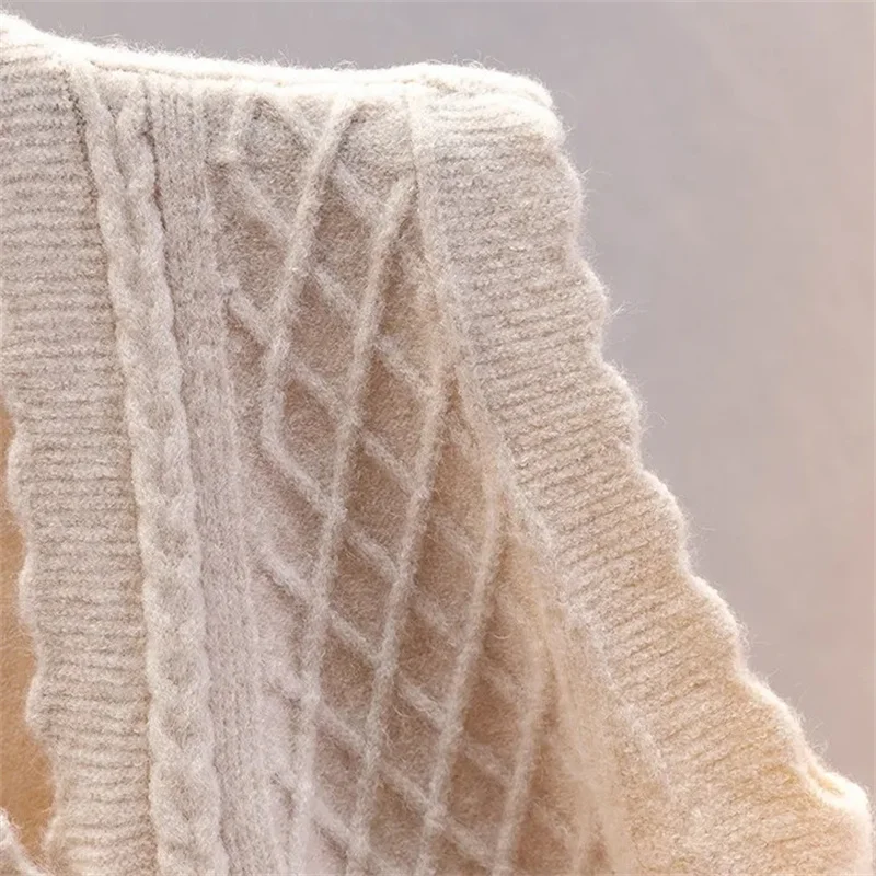 High End Sweet Soft Sleeveless Sweater Vest Jacket Women Korean Slim Short Knitted Cardigan Waistcoat Single Breasted Knit Vests