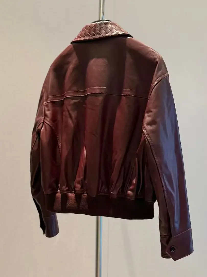 معطف نسائي جديد لعام 2025 مصنوع من جلد الغنم وسترة قصيرة بأكمام طويلة #2