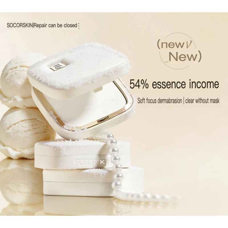 The Seuco cream powder sets the makeup, provides long-lasting coverage, brightens the complexion, controls oil and the makeup