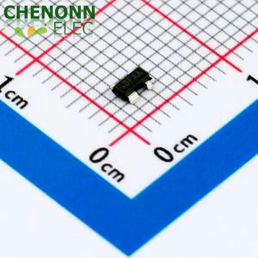 20PCS/LOT MAX2611EUS+T (RF Amplifiers)