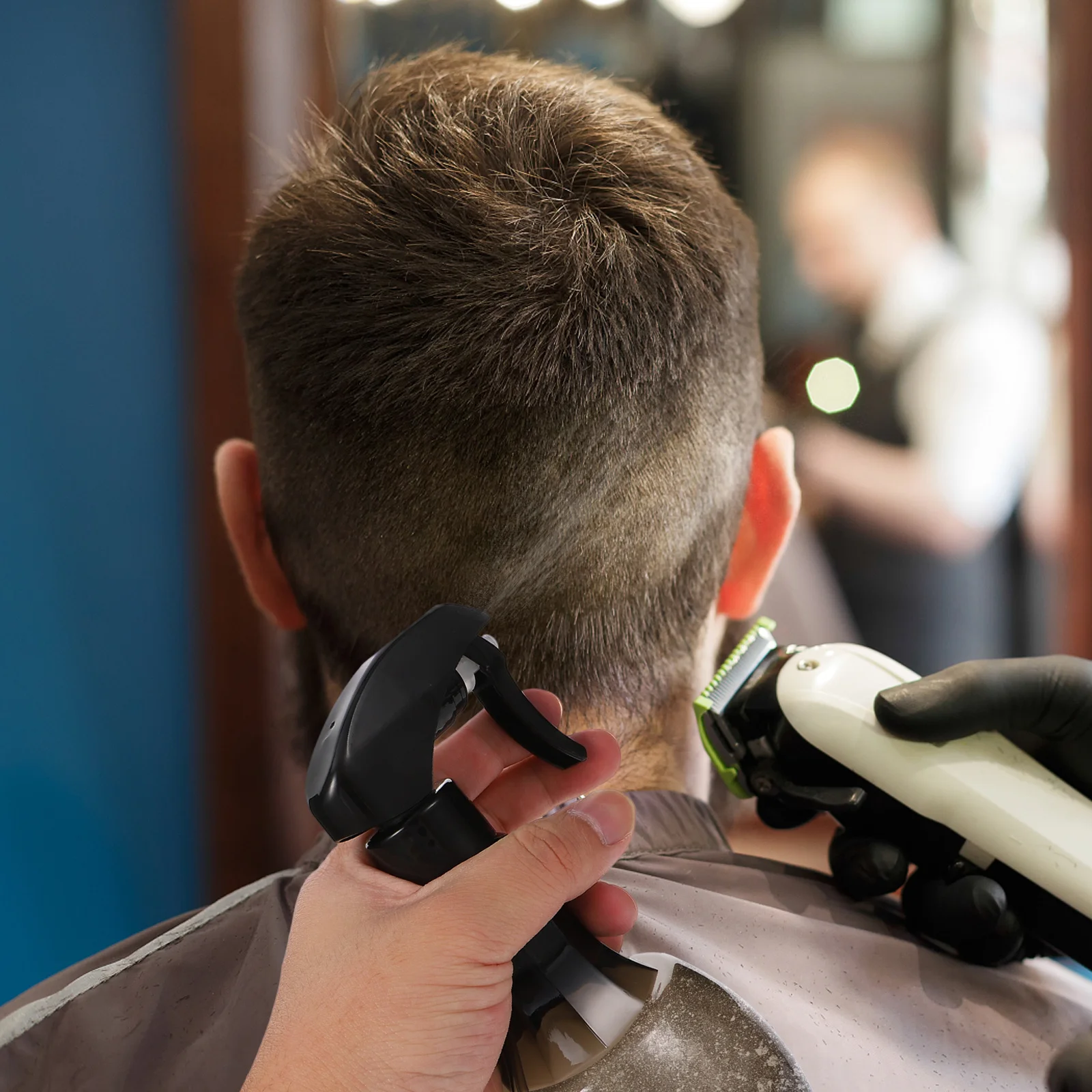 

Spray Bottle Plastic Mist Spray Bottles For Hairdressing Barber Shop Refillable High Pressure Liquid Sprayer Multipurpose Hair