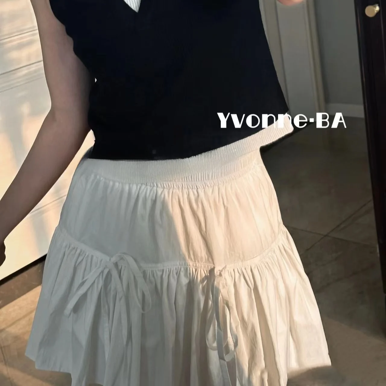 

Sweet Knot Cake Skirt High Waist Puffy Half-length Elastic Waist Short Skirt for Petite Women Summer 2026