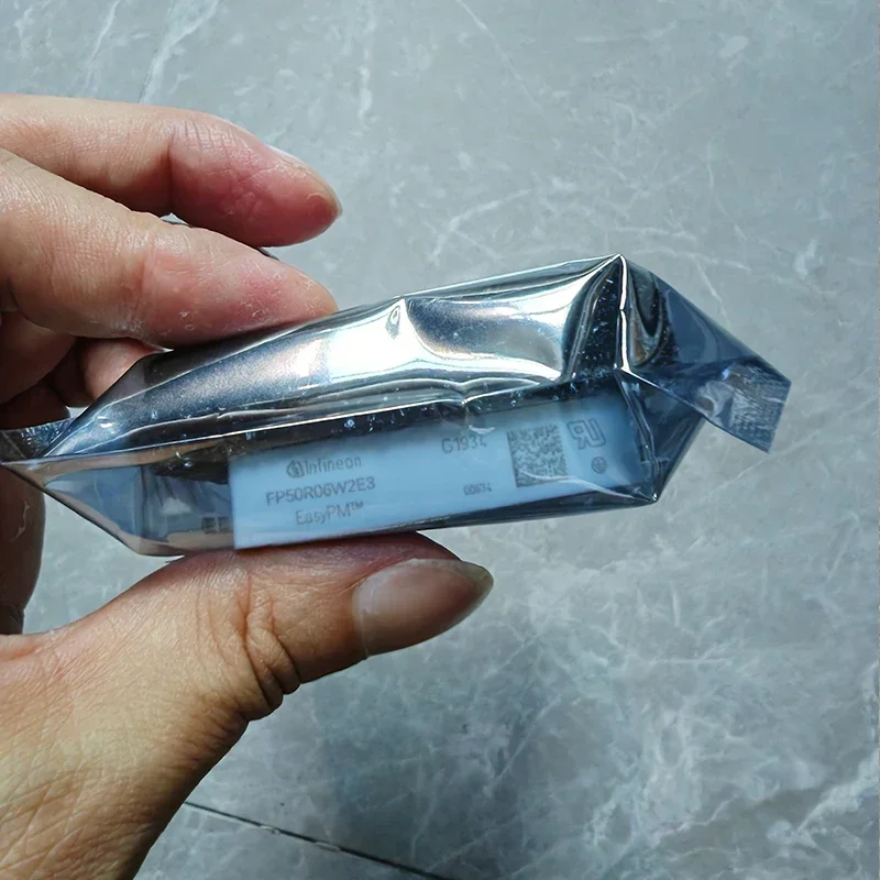 

Brand new and original FP50R06W2E3 FP10R12W1T4 FP15R12W1T4 FP25R12W1T4 FP25R12W2T4 FP35R12W2T4 FP30R06W1E3