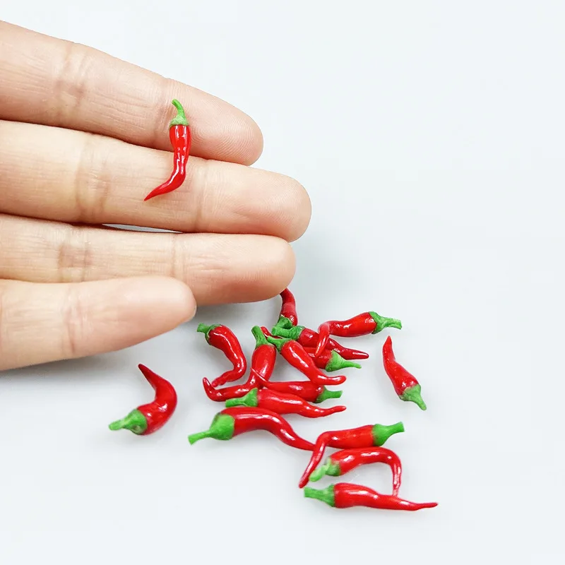 Dolls Accessories Simulated Mini Chili Pepper Model Miniature Food Toy Accessories Photography Props Exquisite Gift for Friend