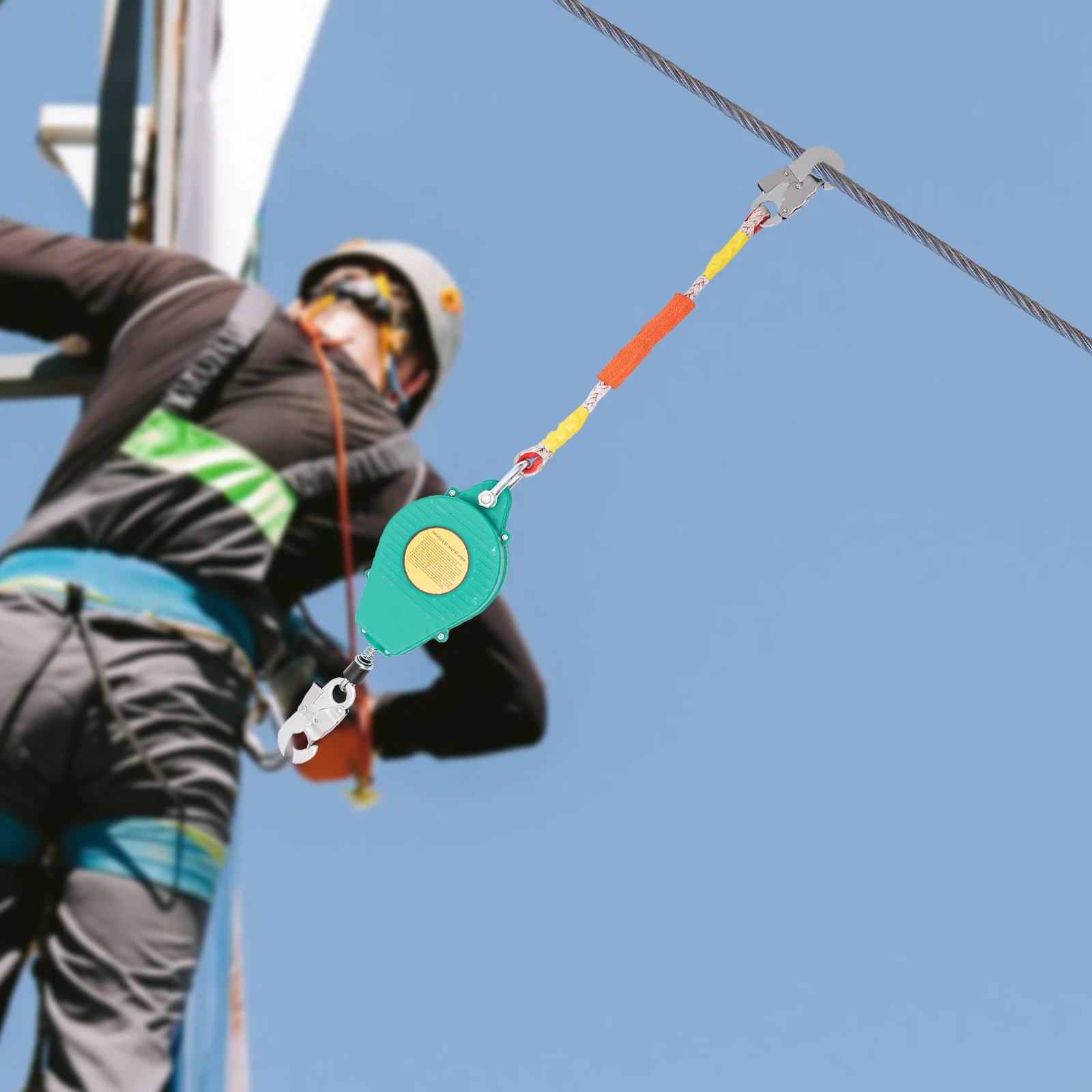 خط نجاة ذاتي التراجع بطول 23 قدمًا، جهاز حماية من السقوط بوزن 330 رطلًا مع خطاف من سبائك الصلب وحبل أسلاك الفولاذ للعمل عاليًا