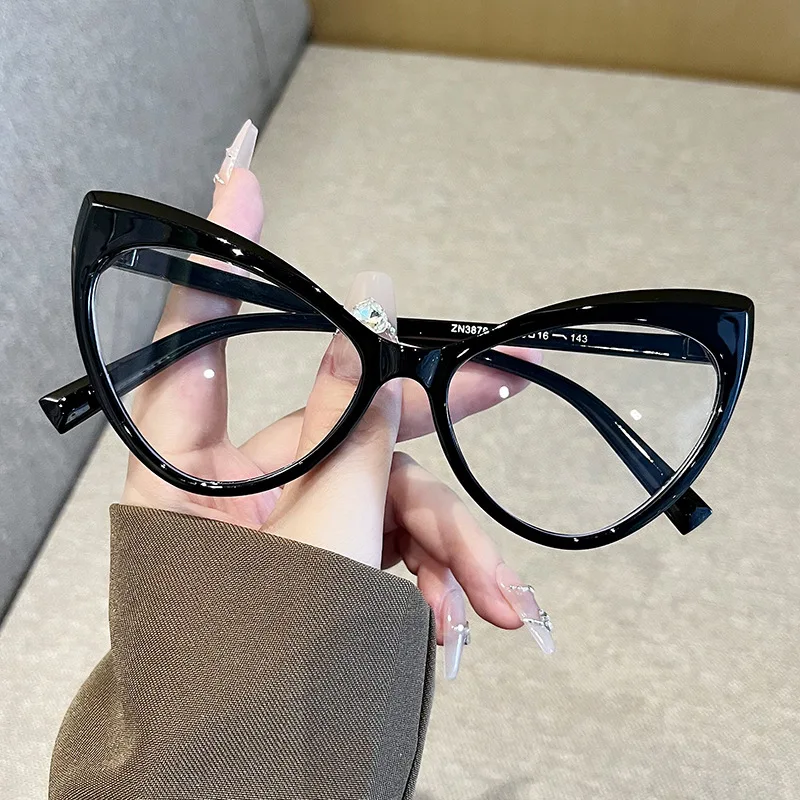 

European and American Fashionable Cat-Eye Large Frame Anti-Blue Light Glasses for Women Decorative Versatile Glasses Frames