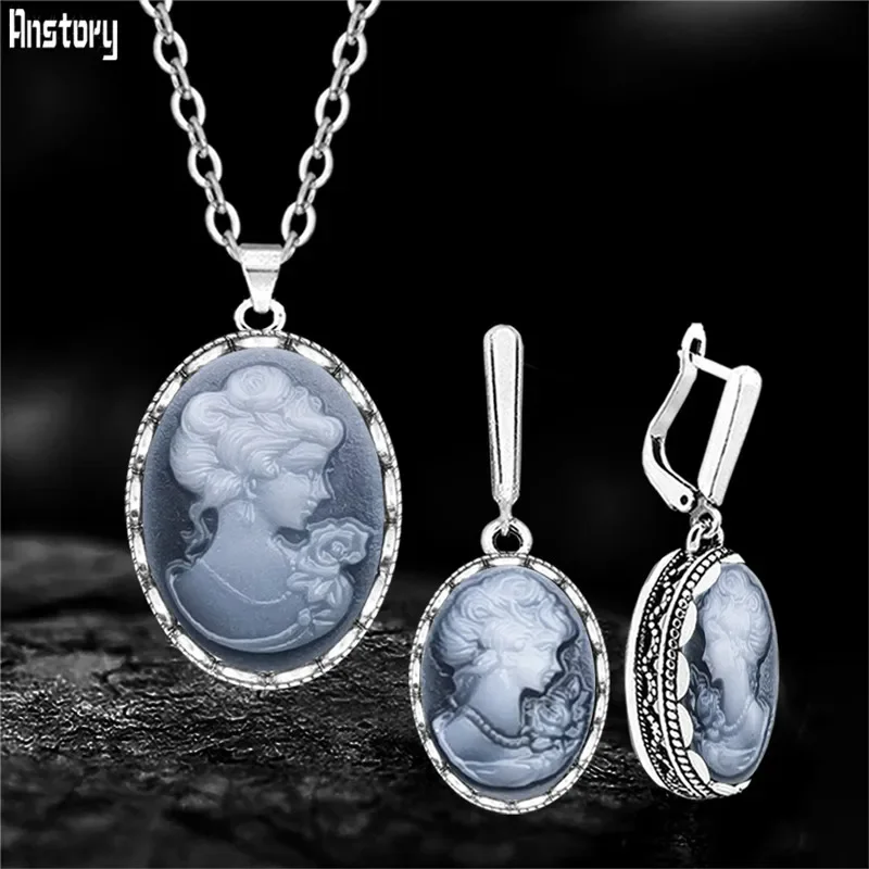 Lady Queen Cameo Jewelry Sets Vintage Necklace Earrings Jewelry Sets For Women Flower Pendant Fashion Party Sets