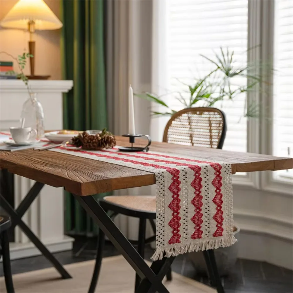 Nordic Style Bohemian Table Runner Diamond Pattern with Tassel Table Cover Cotton and Linen Rustic Table Flag Dining Table