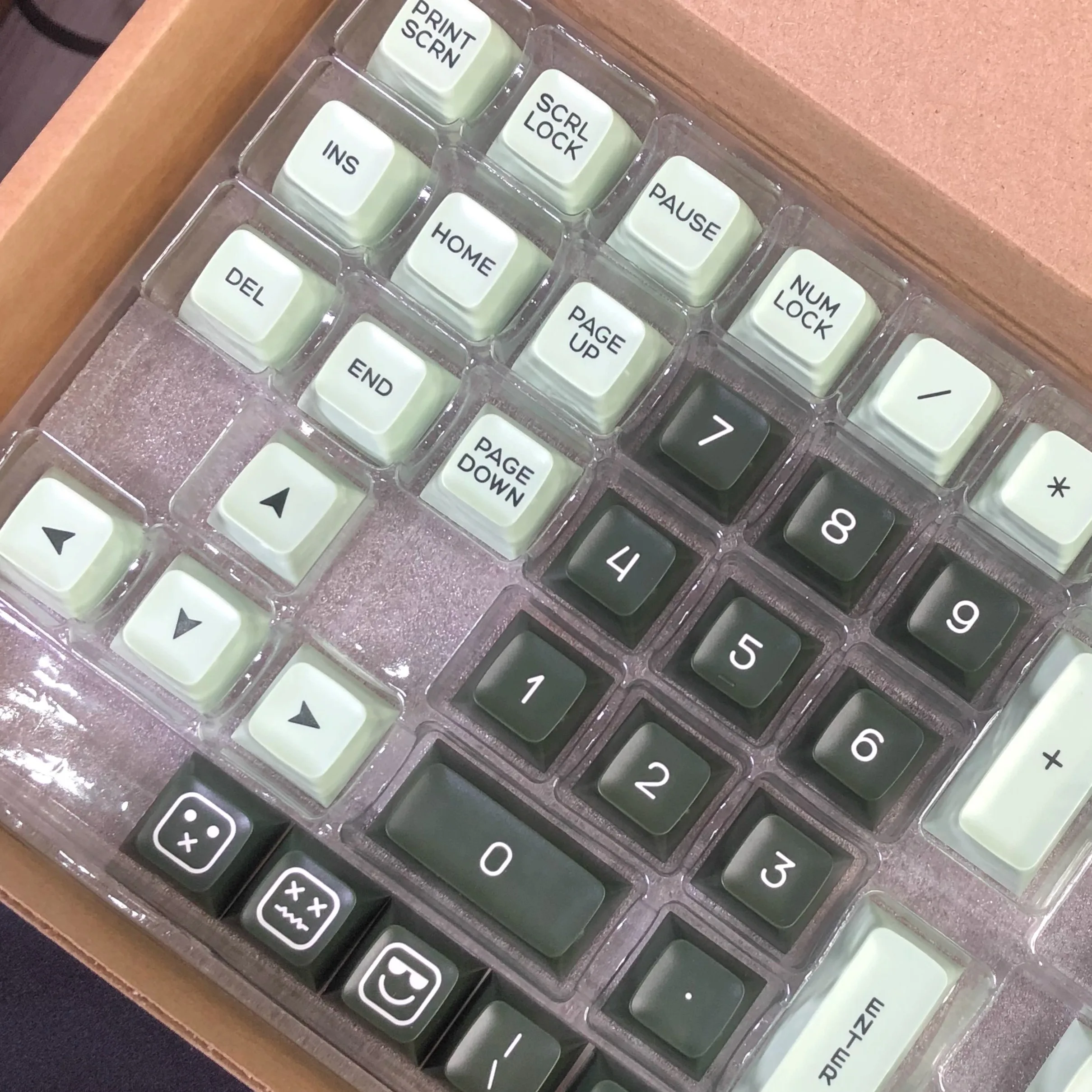 

Matcha Star Ecstasy PBT material SA height 160 keys full set GMK75/87 etc
