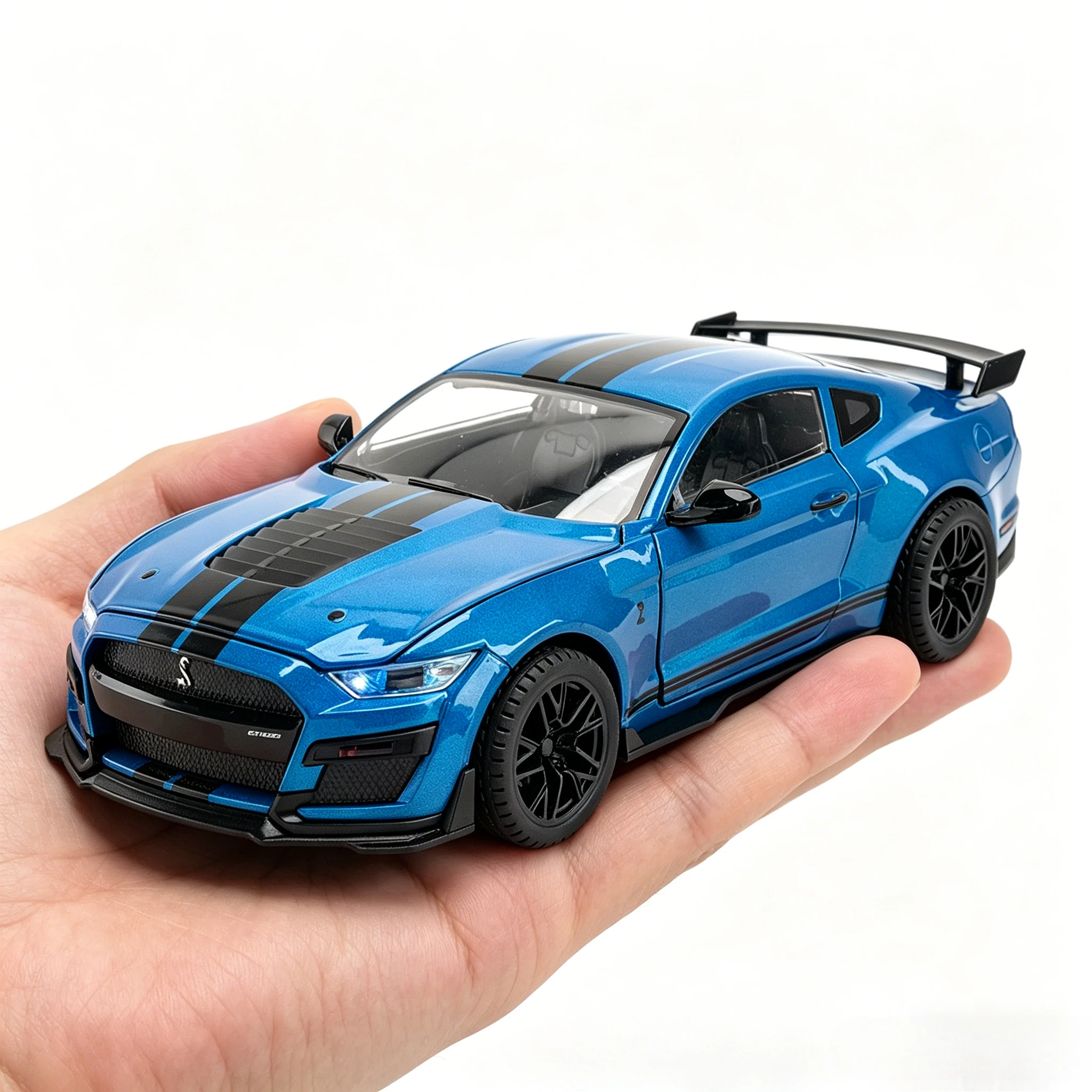 

1:18 Mustang GT500 Sport Car Model Toy Alloy Diecast Doors Opened Vehicle Models Ornaments Light Sound Boys Birthday Gift
